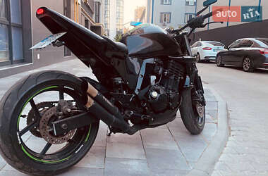Мотоцикл Без обтекателей (Naked bike) Kawasaki ZR 2004 в 