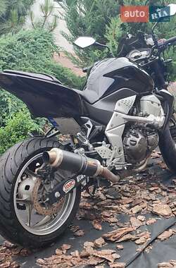 Мотоцикл Классик Kawasaki ZR 2008 в 