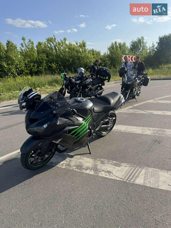 Спортбайк Kawasaki ZX 14 2015 в Хмельницькому