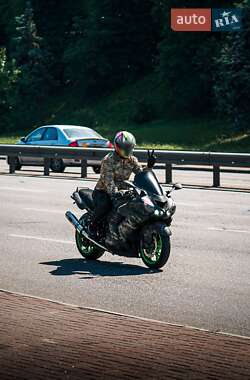 Мотоцикл Спорт-туризм Kawasaki ZX 14 2007 в 