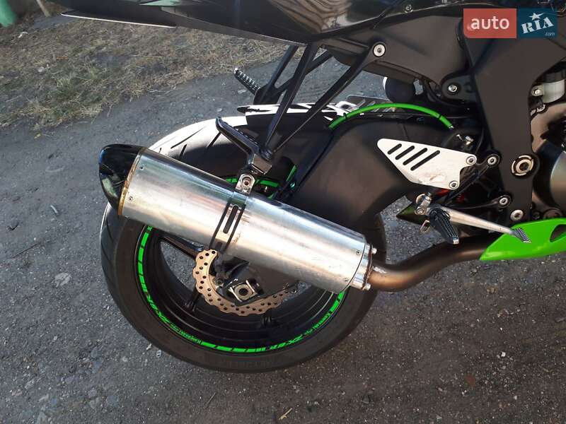 Спортбайк Kawasaki ZX 6R 636 2015 в Одессе