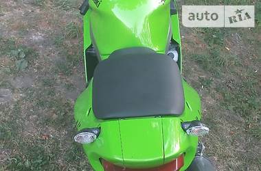 Спортбайк Kawasaki ZX 7R 2003 в Виннице