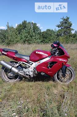 Спортбайк Kawasaki ZX 9R 1998 в Смеле