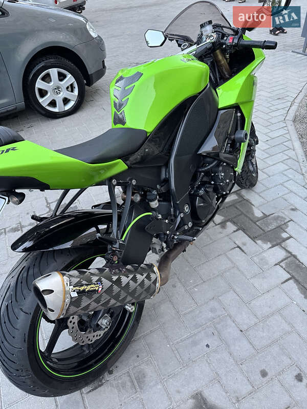 Спортбайк Kawasaki ZX 2008 в Запоріжжі