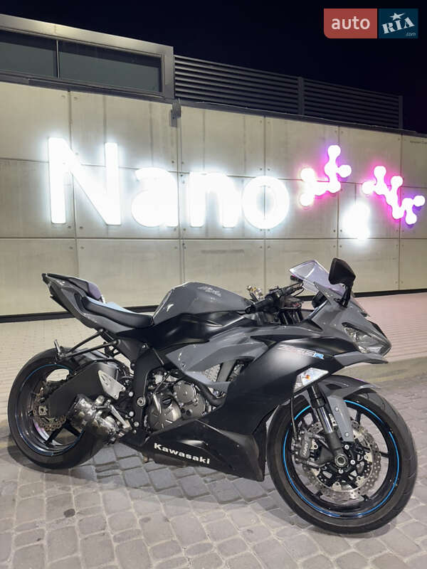 Kawasaki ZX 2018 Kawasaki ZX 2018