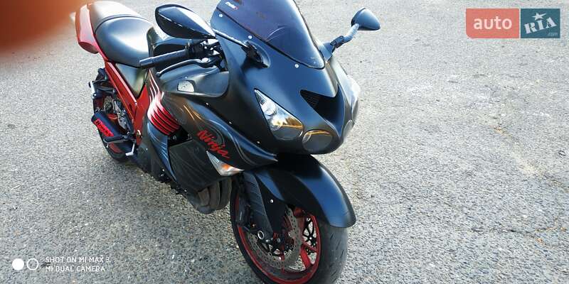 Мотоцикл Спорт-туризм Kawasaki ZZR 1400 2007 в Глыбокой