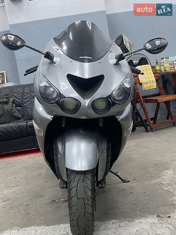 Kawasaki ZZR 1400 2008