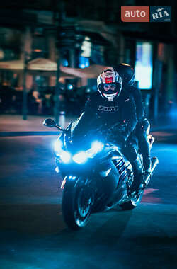 Спортбайк Kawasaki ZZR 1400 2015 в 