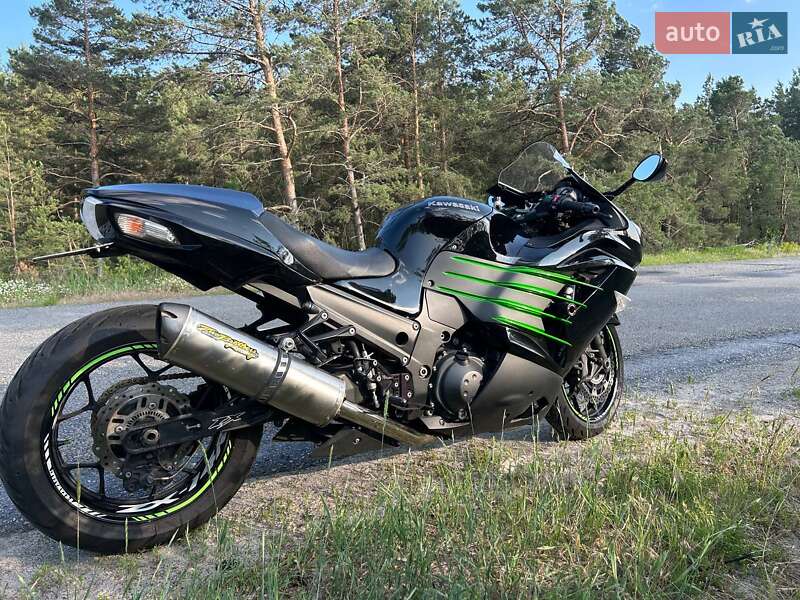 Спортбайк Kawasaki ZZR 1400 2016 в Киеве
