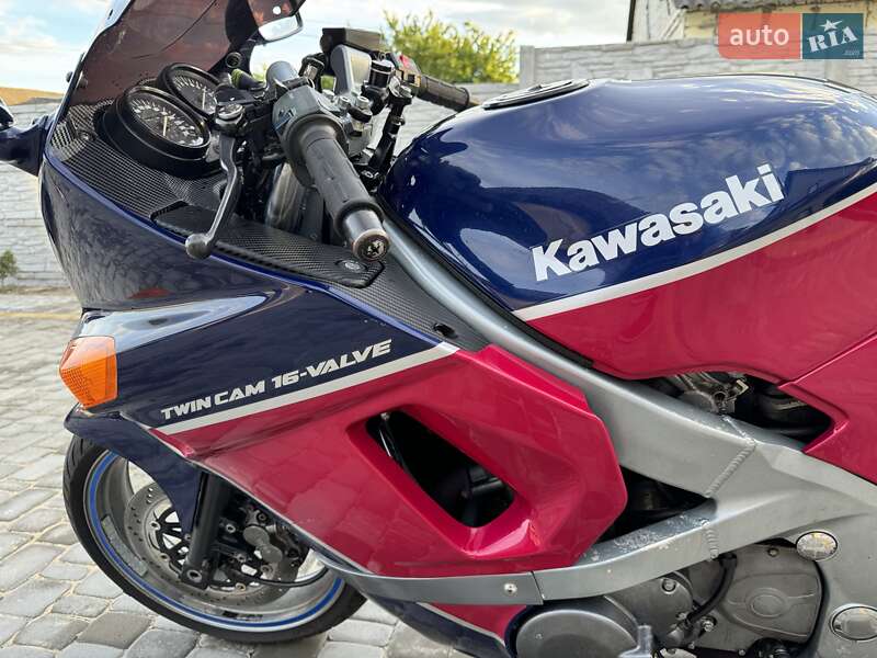 Мотоцикл Спорт-туризм Kawasaki ZZR 600 1993 в Любешові