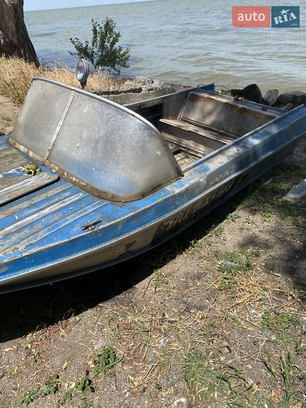 Катер Казанка 5М2 1984 в Білгороді-Дністровському