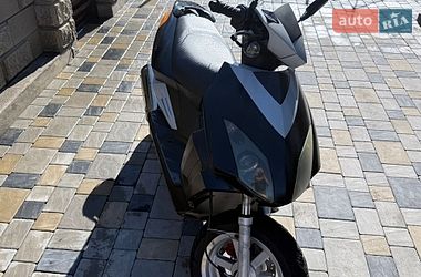 Мопеды Keeway Matrix 2007 в Остроге