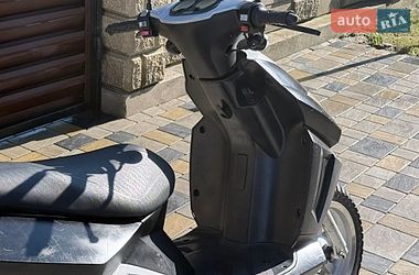 Мопеды Keeway Matrix 2007 в Остроге