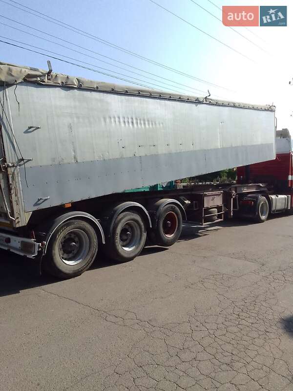 Самоскид причіп Kelberg SKBT 1998 в Кілії