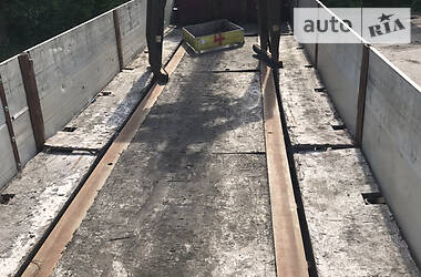 Бортовой полуприцеп Kelberg WPN 2W35 2004 в 