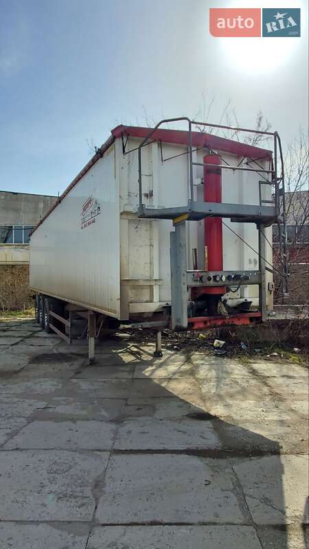 Самосвал полуприцеп Kempf HKD 2012 в Одессе фото 5 Самосвал полуприцеп Kempf HKD 2012 в Одессе