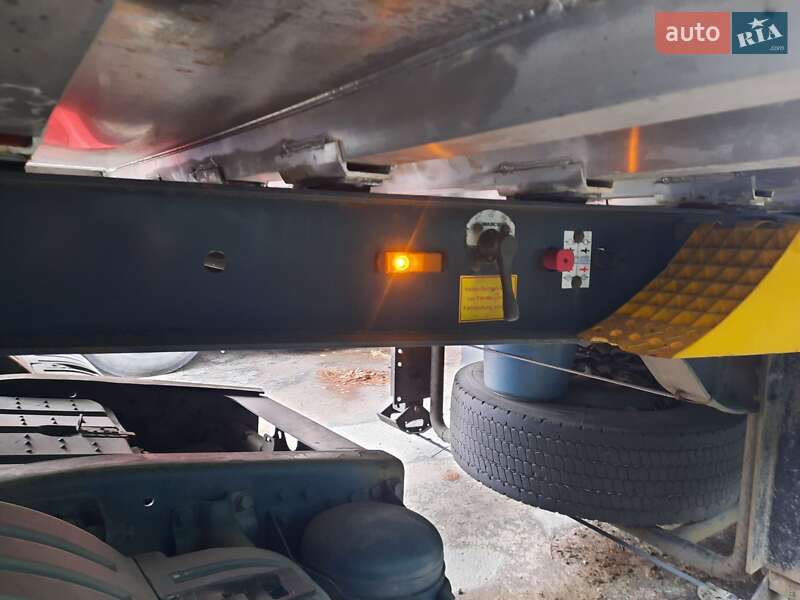 Самосвал полуприцеп Kempf SKM 2012 в Черкассах