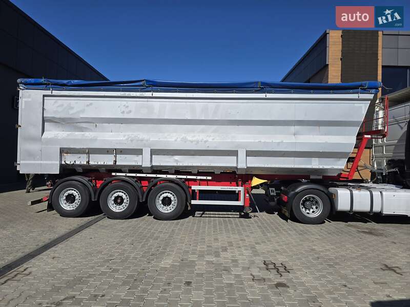 Самоскид причіп Kempf SKM 2015 в Рівному