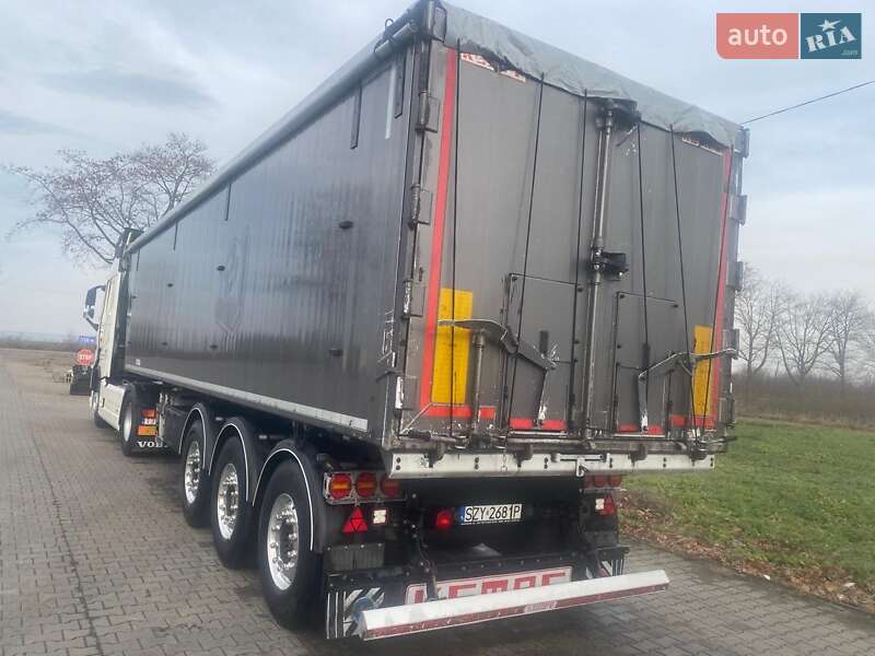 Зерновоз - прицеп Kempf SKM 2017 в Коломые