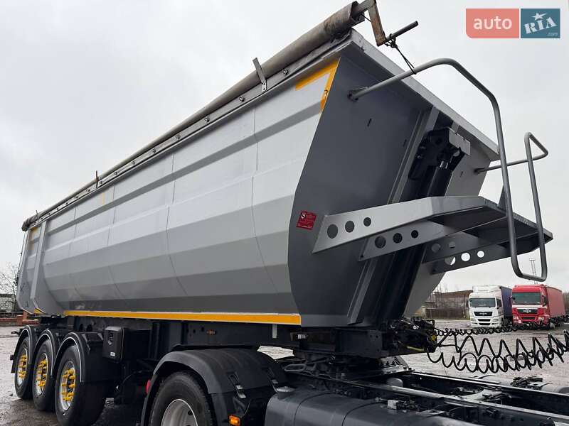 Самосвал полуприцеп Kempf SKM 2006 в Виннице