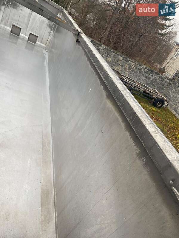 Самосвал полуприцеп Kempf SKM 2017 в Коломые