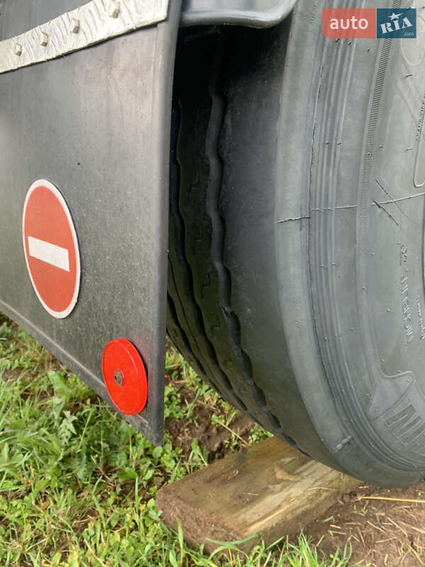 Самосвал полуприцеп Kempf SKM 2010 в Ужгороде