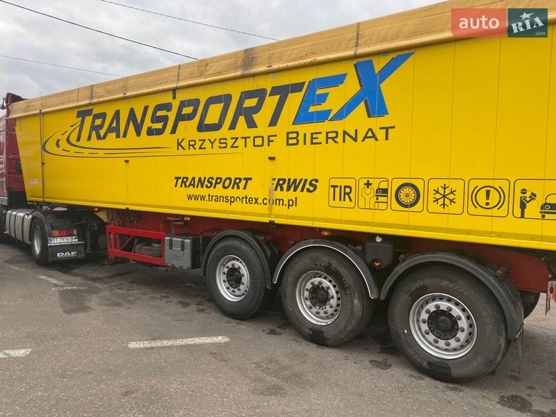 Зерновоз - напівпричіп Kempf SKM 2011 в Миколаєві