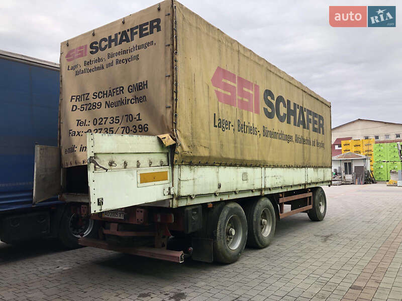 Тентований борт (штора) - напівпричіп Kempf THKD 18 1995 в Тячеві