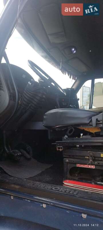 Тягач Kenworth T2000 2003 в Калиновке фото 6 Тягач Kenworth T2000 2003 в Калиновке