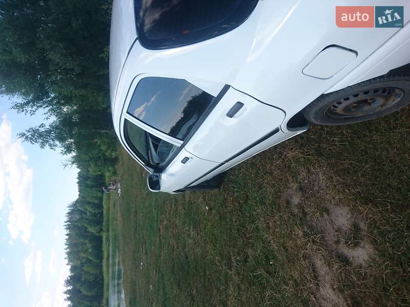 Седан Kia Avella 1997 в Корюківці фото 7 Седан Kia Avella 1997 в Корюківці