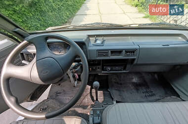 Минивэн Kia Besta 1998 в 