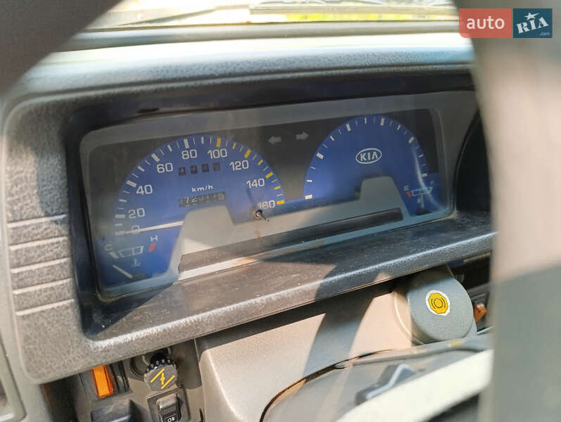 Минивэн Kia Besta 1998 в Киеве