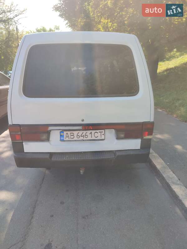 Мінівен Kia Besta 1996 в Вінниці