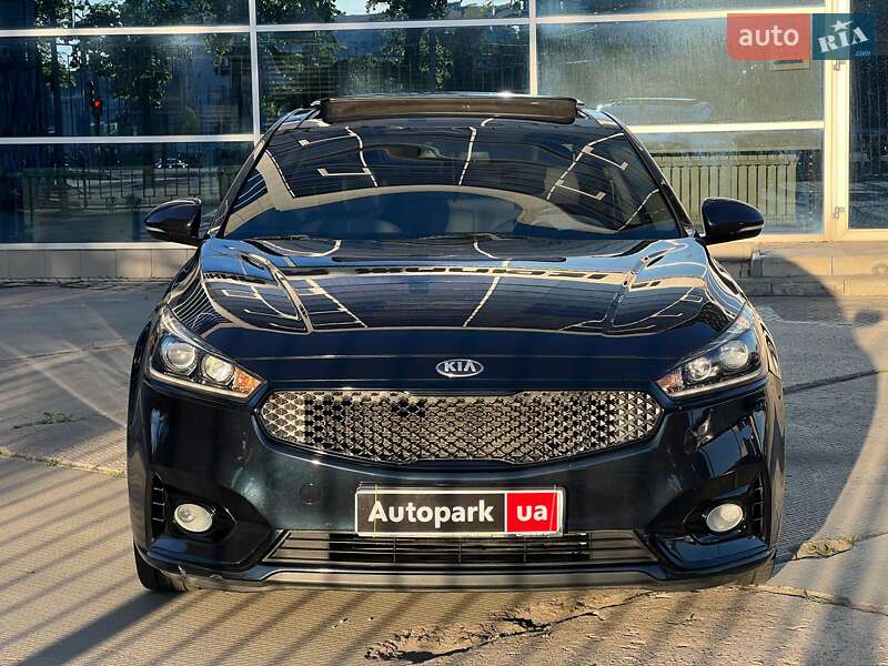 Седан Kia Cadenza 2017 в Харькове