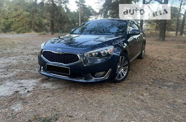 Седан Kia Cadenza 2013 в Днепре