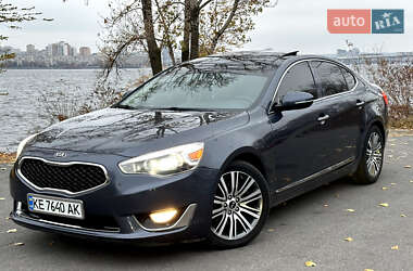 Седан Kia Cadenza 2013 в Днепре