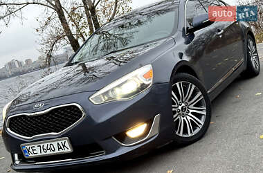 Седан Kia Cadenza 2013 в Дніпрі