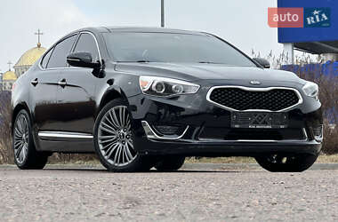 Седан Kia Cadenza 2013 в Дрогобыче