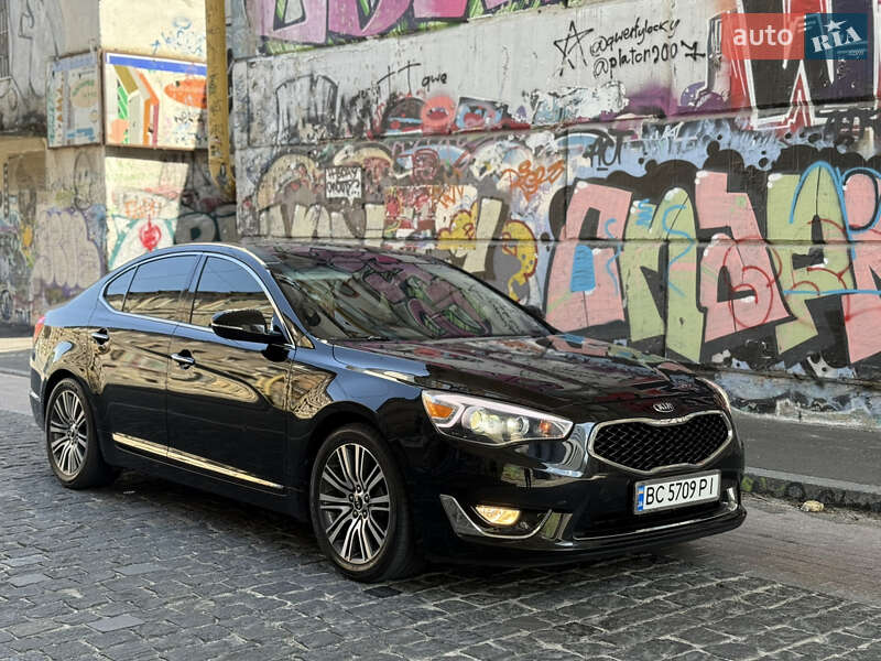 Kia Cadenza 2013