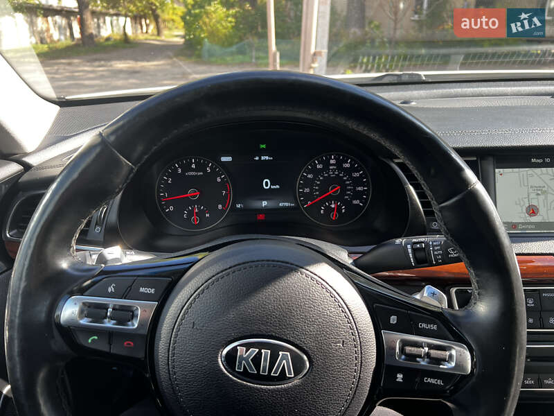 Седан Kia Cadenza 2017 в Днепре фото 4 Седан Kia Cadenza 2017 в Днепре