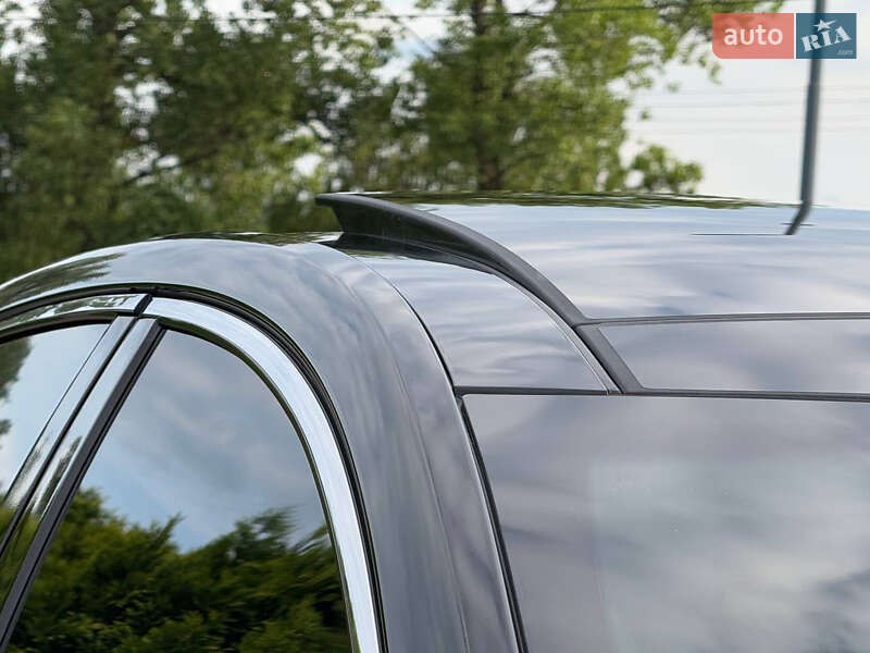 Седан Kia Cadenza 2013 в Дрогобыче