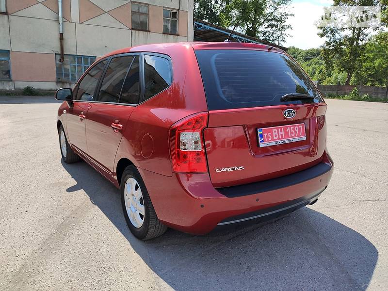 Мінівен Kia Carens 2008 в Козятині