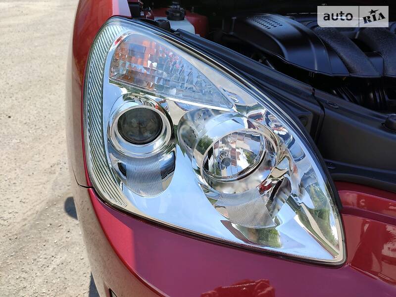 Мінівен Kia Carens 2008 в Козятині