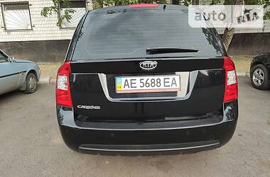 Минивэн Kia Carens 2008 в Кривом Роге