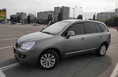 Минивэн Kia Carens 2011 в Харькове