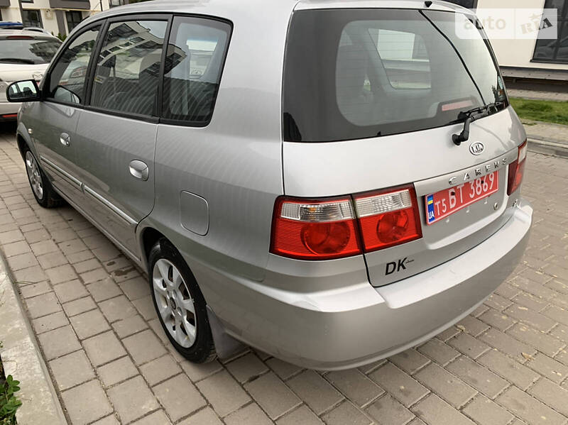 Универсал Kia Carens 2005 в Луцке