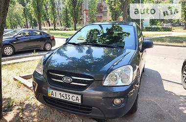 Мінівен Kia Carens 2008 в Києві