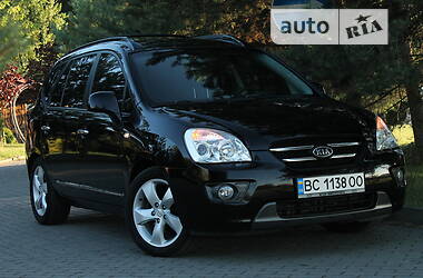 Универсал Kia Carens 2007 в Дрогобыче