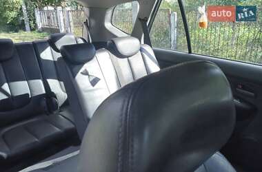 Минивэн Kia Carens 2007 в 