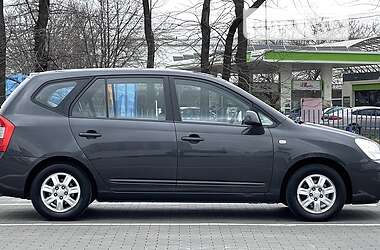 Минивэн Kia Carens 2008 в 